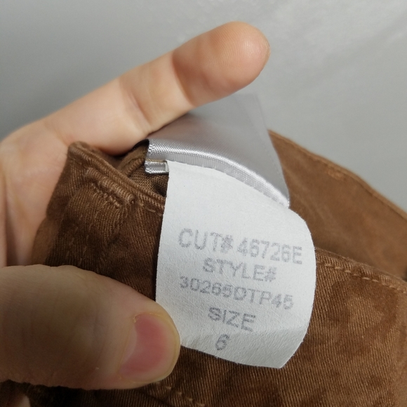 NYDJ Sheri Cheetah Skinny Nutmeg Womens Size 6 - Picture 7 of 7